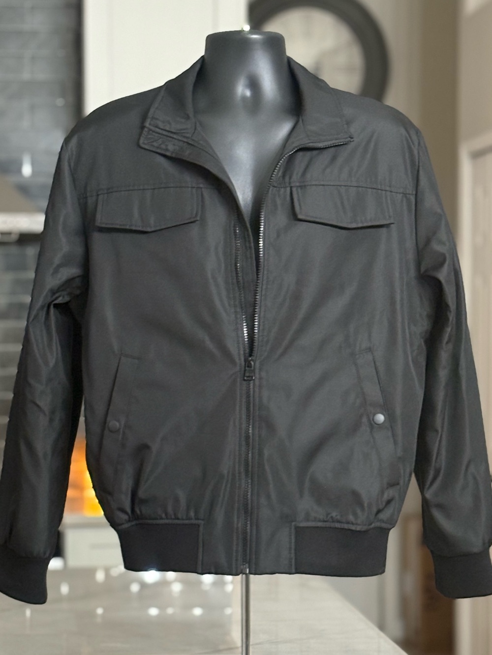 Men's Classic Black Jacket Lightweight Dillards Brand Size M Same Day Shipping